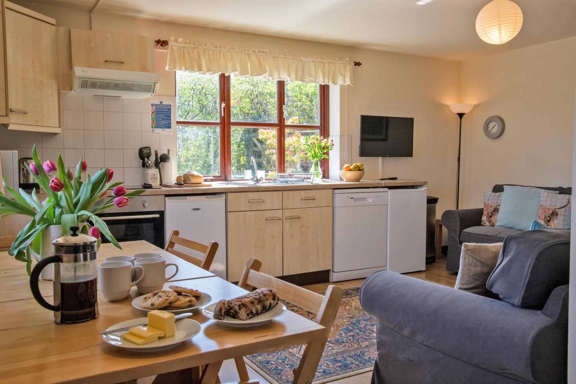Charlie'S Cottage With Alpacas And 7Mins Drive To Alton Towers Denstone Kültér fotó